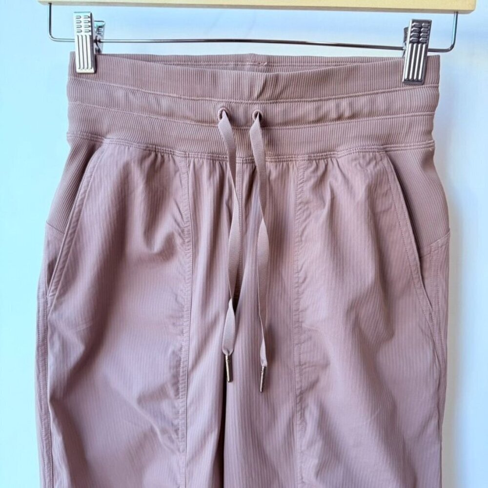 Lululemon Dance Studio Jogger Women’s Size 2 B193 View 3